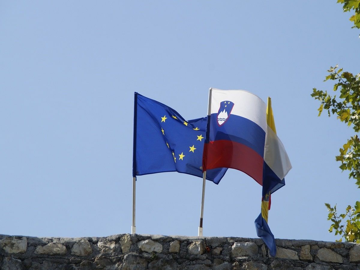 slovenia flag eu european union flag slovenia flag eu european union flag